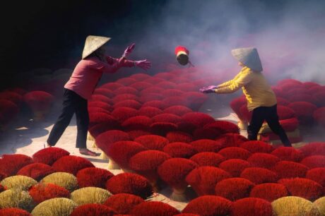 quang phu cau insense stick making