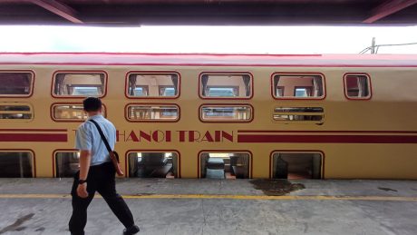 the hanoi train
